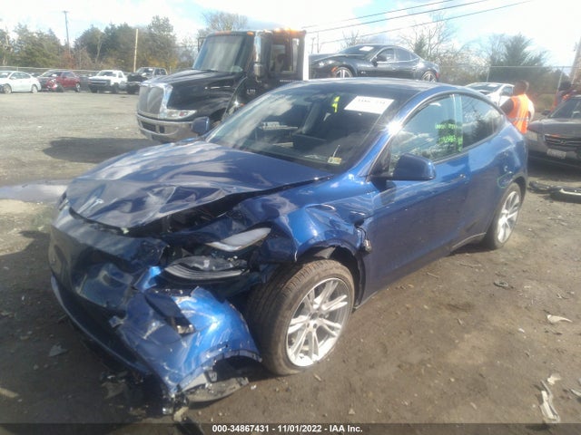 Tesla Model Y 2021 5YJYGAEE5MF257946 Image 2