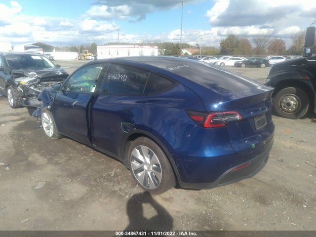 Tesla Model Y 2021 5YJYGAEE5MF257946 Image 4