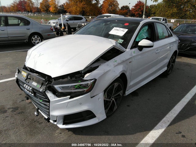 2020 Audi A3, VIN: WAUJEGFF4LA100124