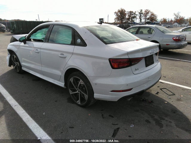 2020 Audi A3, VIN: WAUJEGFF4LA100124