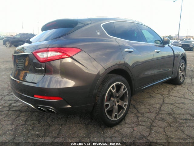 2017 Maserati Levante, VIN: ZN661XUL8HX210920