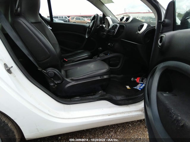 2016 Smart Fortwo, VIN: WMEFJ5DAXGK103837