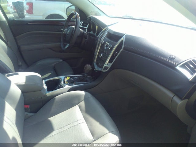 2011 CADILLAC SRX LUXURY COLLECTION VIN: 3GYFNAEY4BS645210