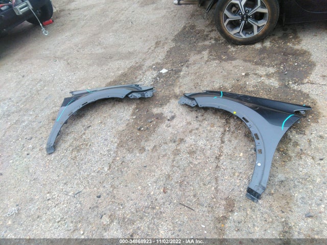 34868923 :رقم المزاد ، JTMZFREV9JJ206637 vin ، 2018 Toyota Rav4 Le مزاد بيع