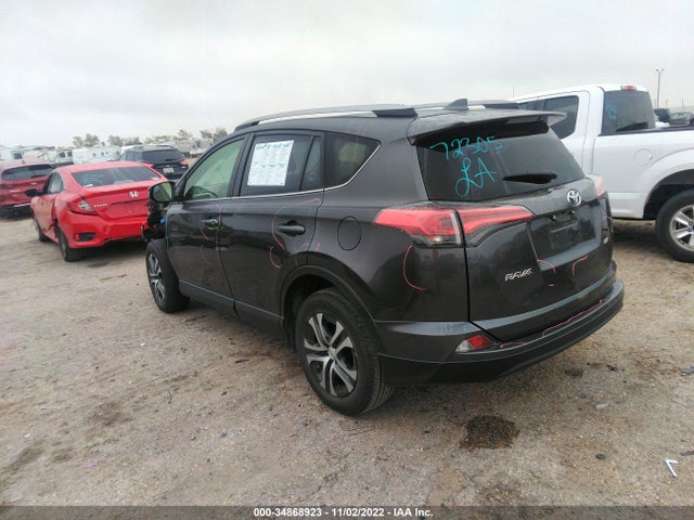 34868923 :رقم المزاد ، JTMZFREV9JJ206637 vin ، 2018 Toyota Rav4 Le مزاد بيع