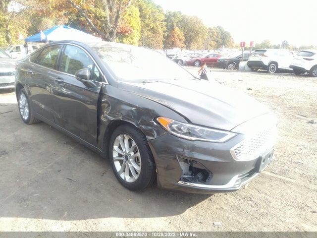 2020 Ford Fusion, VIN: 3FA6P0SU0LR155843