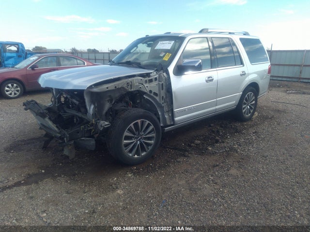 Lincoln Navigator Select 2017 5LMJJ2JT2HEL04363 Image 2