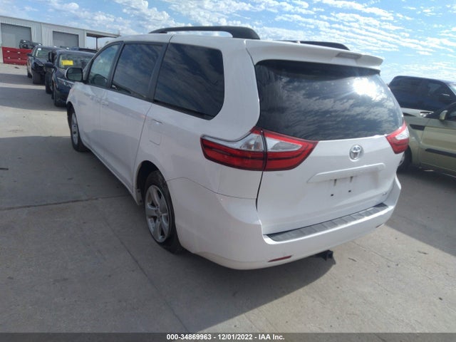 2016 Toyota Sienna, VIN: 5TDKK3DC9GS750335