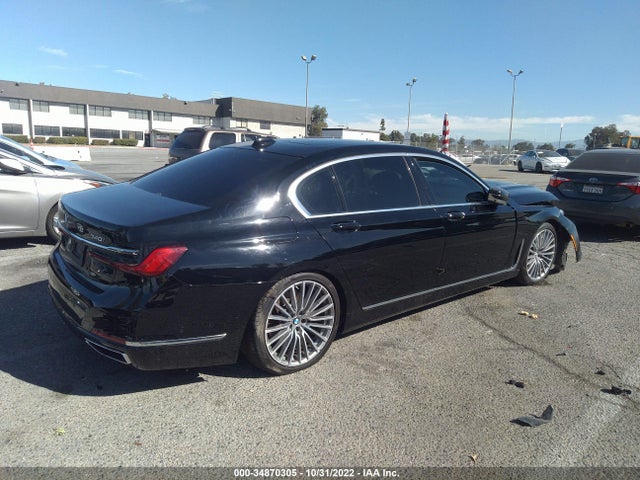 2022 BMW 7 Series, VIN: WBA7T2C09NCG82492