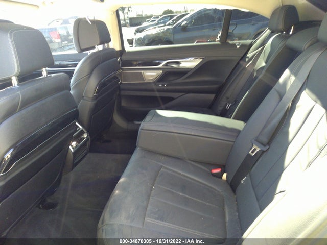 2022 BMW 7 Series, VIN: WBA7T2C09NCG82492