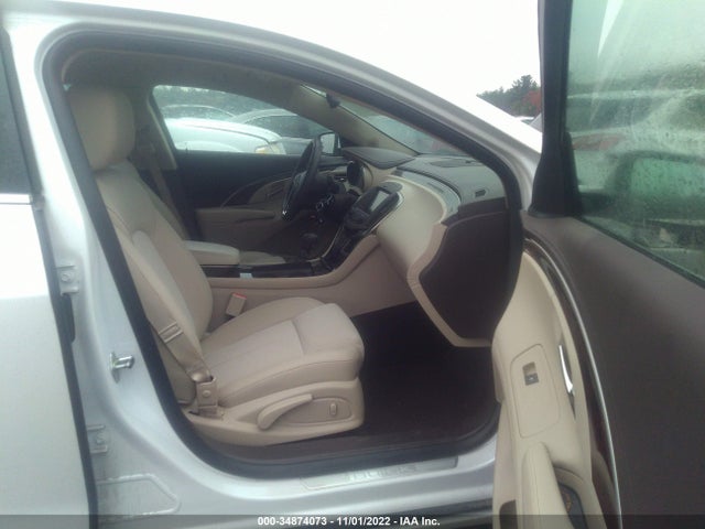 1G4GA5G39GF131018 Buick Lacrosse Base