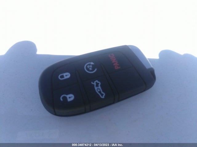 1C3CCCBBXFN748422 Chrysler 200 S