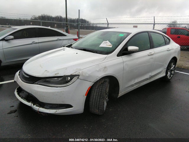 1C3CCCBBXFN748422 Chrysler 200 S