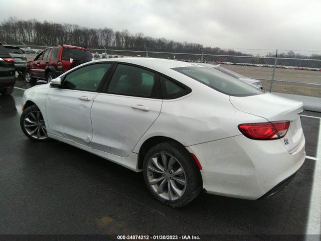 1C3CCCBBXFN748422 Chrysler 200 S