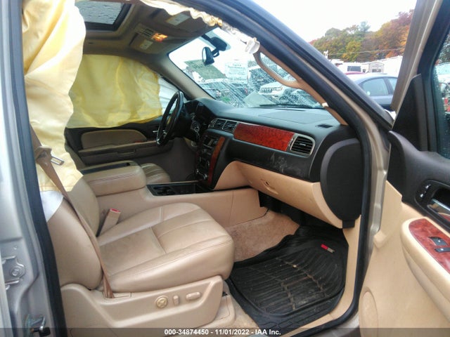 2007 CHEVROLET SUBURBAN LT VIN: 3GNFC16077G263999