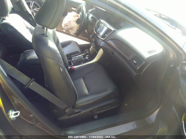 2017 Honda Accord, VIN: JHMCR6F77HC016666