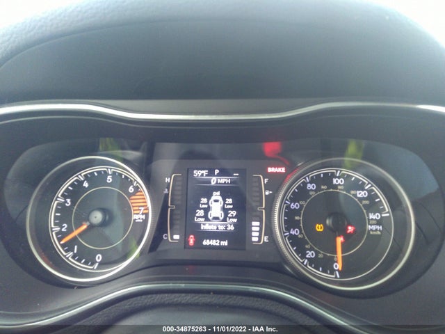 2019 Jeep Cherokee, VIN: 1C4PJLLB7KD151570