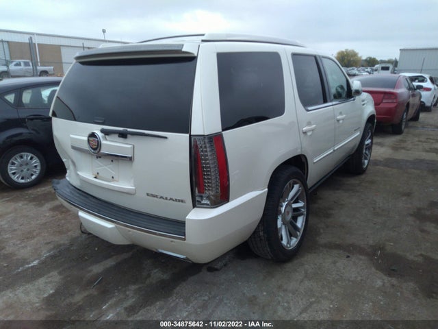 1GYS4CEF0ER222143 Cadillac Escalade Premium
