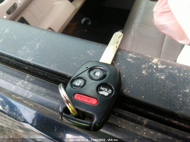2013 HONDA PILOT EX-L VIN: 5FNYF3H51DB019862