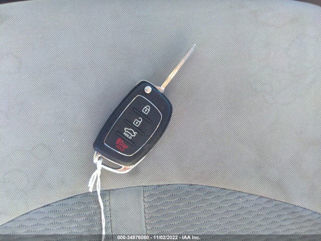 2016 HYUNDAI SONATA 2.4L SE VIN: 5NPE24AF3GH311980
