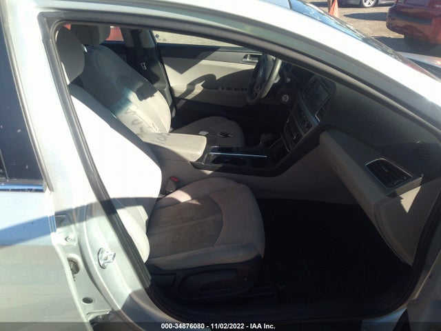 2016 HYUNDAI SONATA 2.4L SE VIN: 5NPE24AF3GH311980