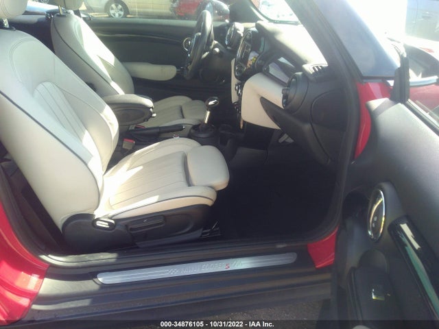 2019 Mini Roadster, VIN: WMWWG9C55K3E40069