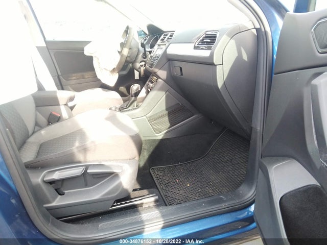 2018 VOLKSWAGEN TIGUAN S VIN: 3VV0B7AX8JM108512