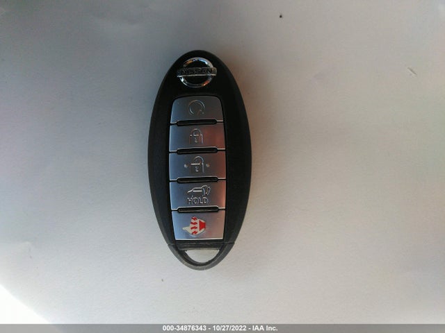 2018 Nissan Rogue, VIN: KNMAT2MVXJP611627