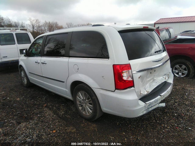 2C4RC1GG5FR716558 Chrysler Town & Country Limited Platinum