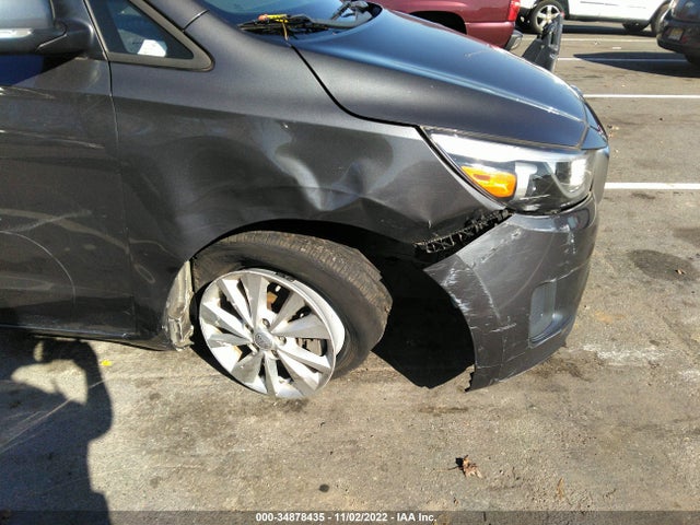 2018 Kia Sedona, VIN: KNDMB5C12J6380891