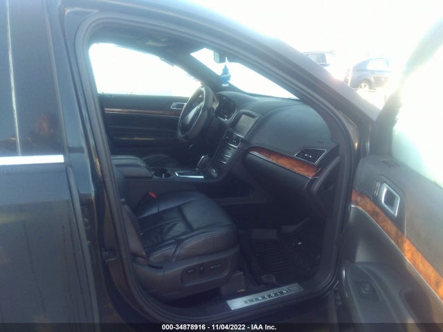 Lincoln MKT 2013 2LMHJ5NK8DBL59088 Image 5