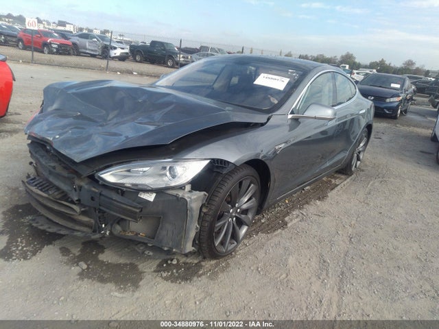 Tesla MODEL S 2014 5YJSA1H18EFP45421 Image 2