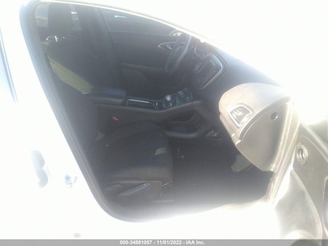 Продажа на аукционе авто 2016 Chrysler 200 Limited, vin: 1C3CCCAB2GN137349, номер лота: 34881057