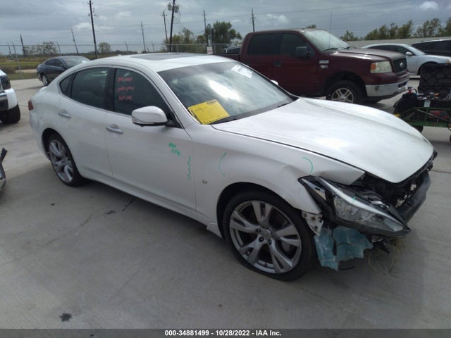 2017 Infiniti Q70, VIN: JN1BY1AR3HM770057