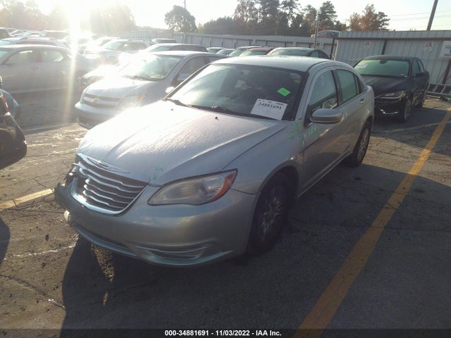 1C3CCBAB6CN223137 Chrysler 200 LX