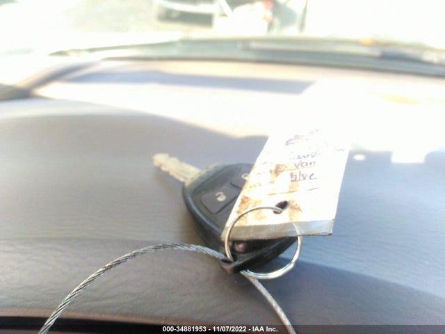 2005 CHRYSLER TOWN & COUNTRY VIN: 1C4GP45R45B288237