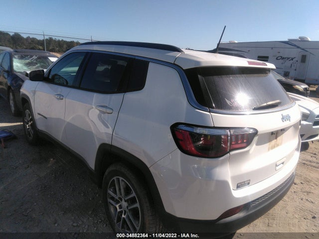 2017 Jeep Compass, VIN: 3C4NJCBB2HT624948