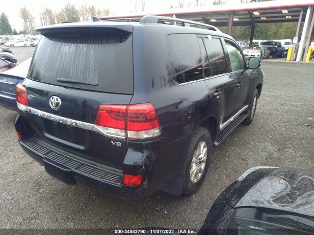 2016 Toyota Land Cruiser, VIN: JTMCY7AJXG4040658