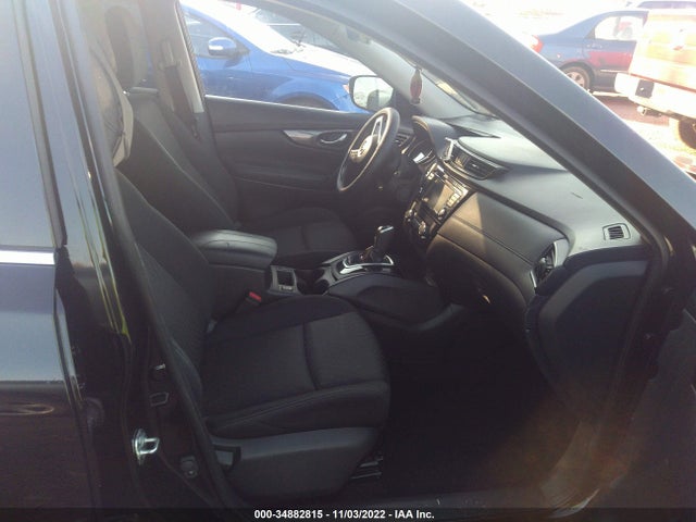 2018 Nissan Rogue, VIN: KNMAT2MT3JP589856