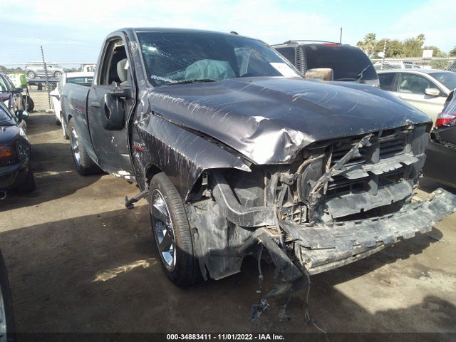 RAM 1500 Express 2016 3C6JR6AT9GG331310 Image 1