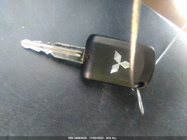 2021 Mitsubishi Outlander, VIN: JA4APUAU3MU001547
