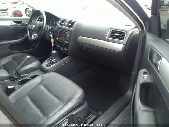 3VWDP7AJ1DM288107 Volkswagen Jetta Sedan Se W/convenience/sunroof