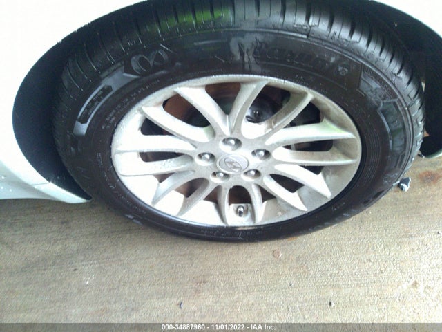 2011 HYUNDAI GENESIS VIN: KMHGC4DE3BU137248