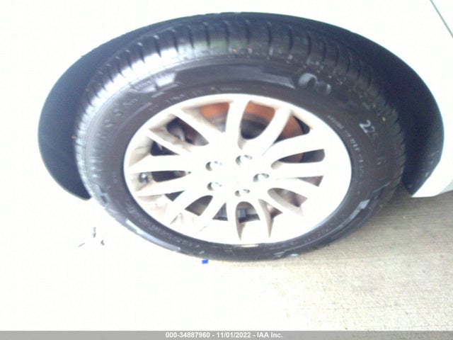 2011 HYUNDAI GENESIS VIN: KMHGC4DE3BU137248