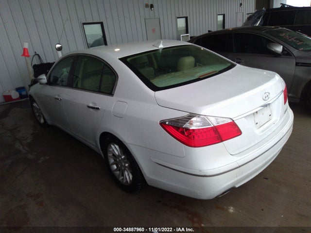 2011 HYUNDAI GENESIS VIN: KMHGC4DE3BU137248
