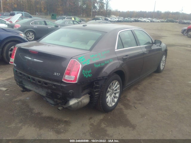 Chrysler 300 2013 2C3CCAAG2DH543023 Image 4