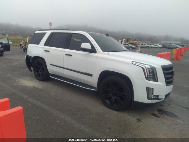 2016 Cadillac Escalade, VIN: 1GYS4BKJ3GR256017