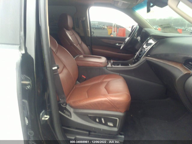 2016 Cadillac Escalade, VIN: 1GYS4BKJ3GR256017