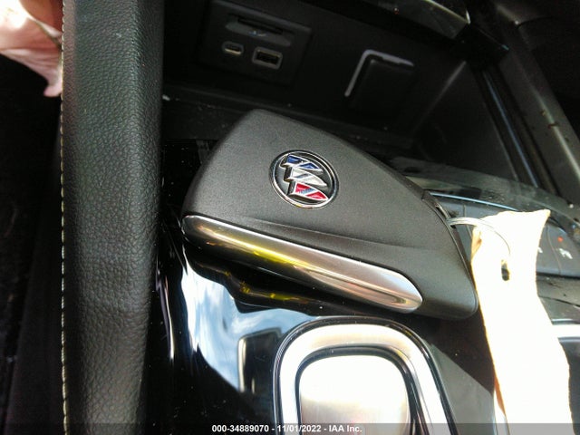 2022 Buick Envision, VIN: LRBFZSR43ND070575