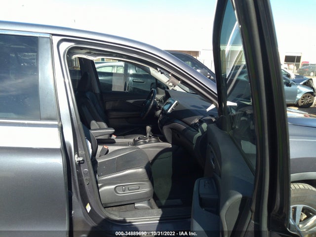 2016 Honda Pilot, VIN: 5FNYF5H5XGB048017